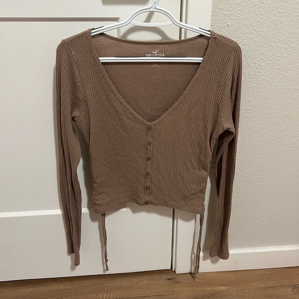 Junior Holister brown long Sleeve shirt Size M
